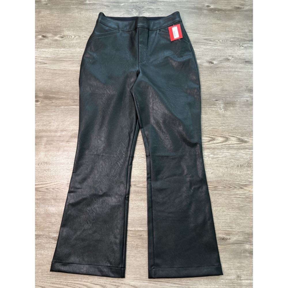 Spanx Leather-Like Kick Flare Pant Womens Medium Luxe Black Ankle Length NWT